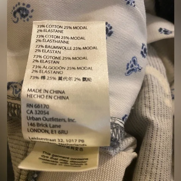 Pilcro Celestial Corduroy Flares Size 28🌛 - Picture 7 of 7